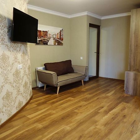 Flamingo Group Hotel Tbilisi Exterior photo